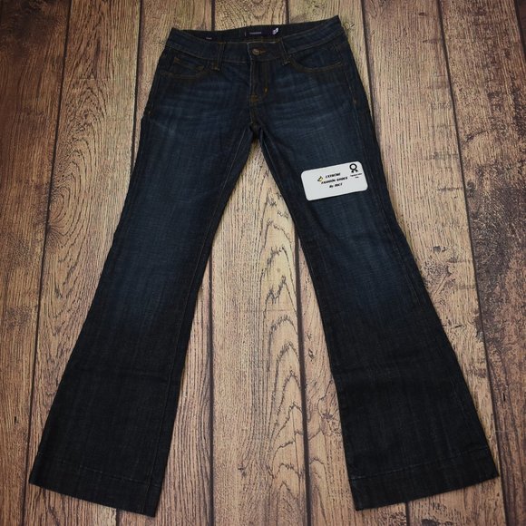 VIGOSS Flare Women’s Jeans Size 28x31 Blue Denim Bootcut Stretch Low Rise Zip - Picture 1 of 12